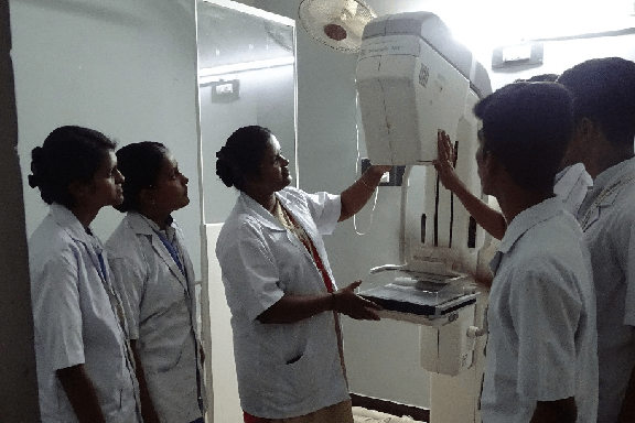 Observation of the patient in operation theatre